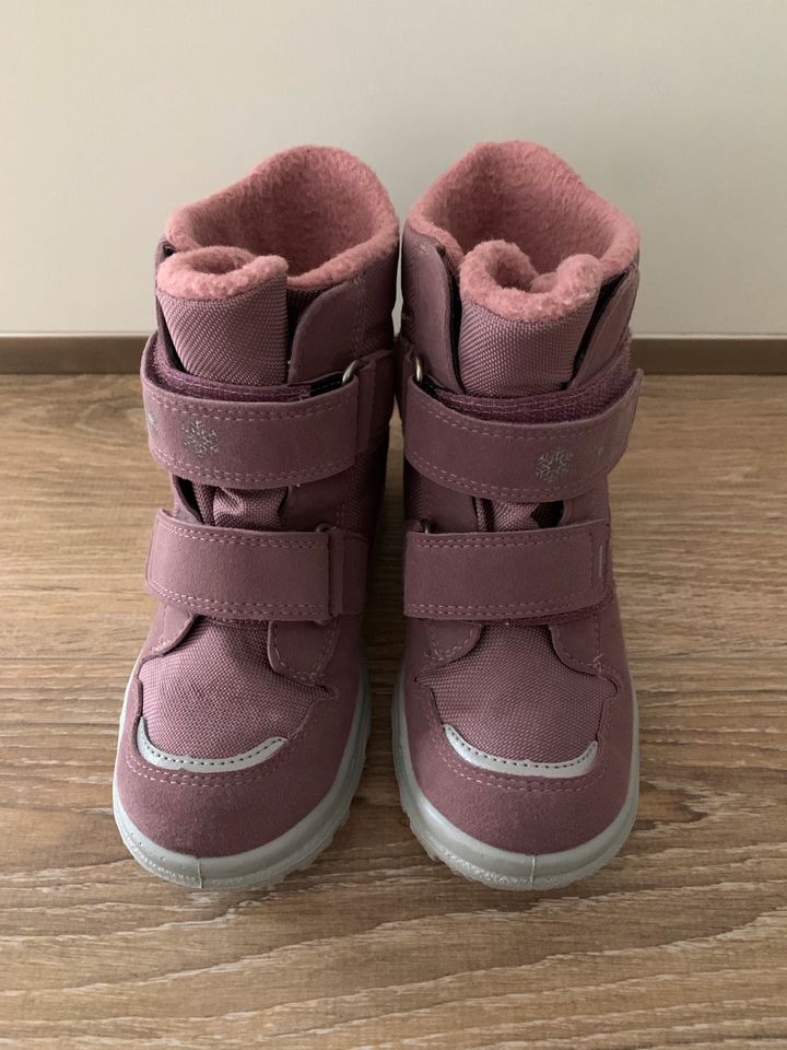 Winterschuhe/Snowboots Superfit Husky lila neuwertig Gr.28 in Rengsdorf