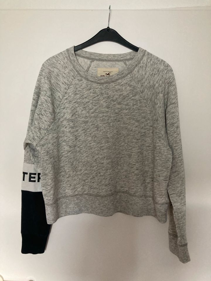 Pullover Sweater Hollister grau in Centrum