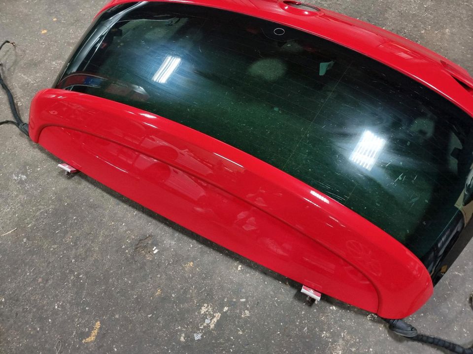 Vw Golf 5 Gti Spoiler Dachspoiler Heckklappe Ly3d Rot r32 in Lohmen