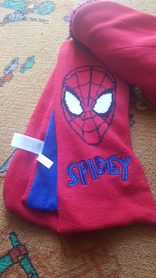 Spiderman Set neu gr 98/104 in Ofen