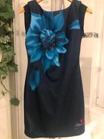 Desigual Kleid Etuikleid schwarz blau Blume Steinchen Gr 38 Baden-Württemberg - Waldbronn Vorschau