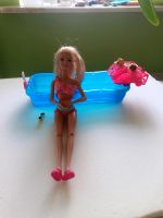 Barbie mit schwimmenden Hunden Saarland - Tholey Vorschau