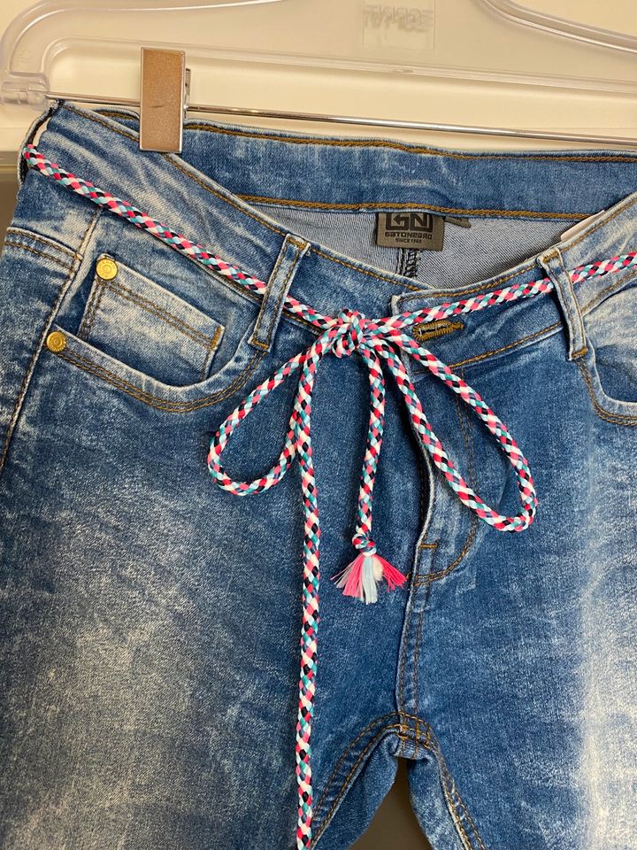 K&L Jeans Shorts Größe 170 cm, NEU mit Etikett in Postbauer-Heng