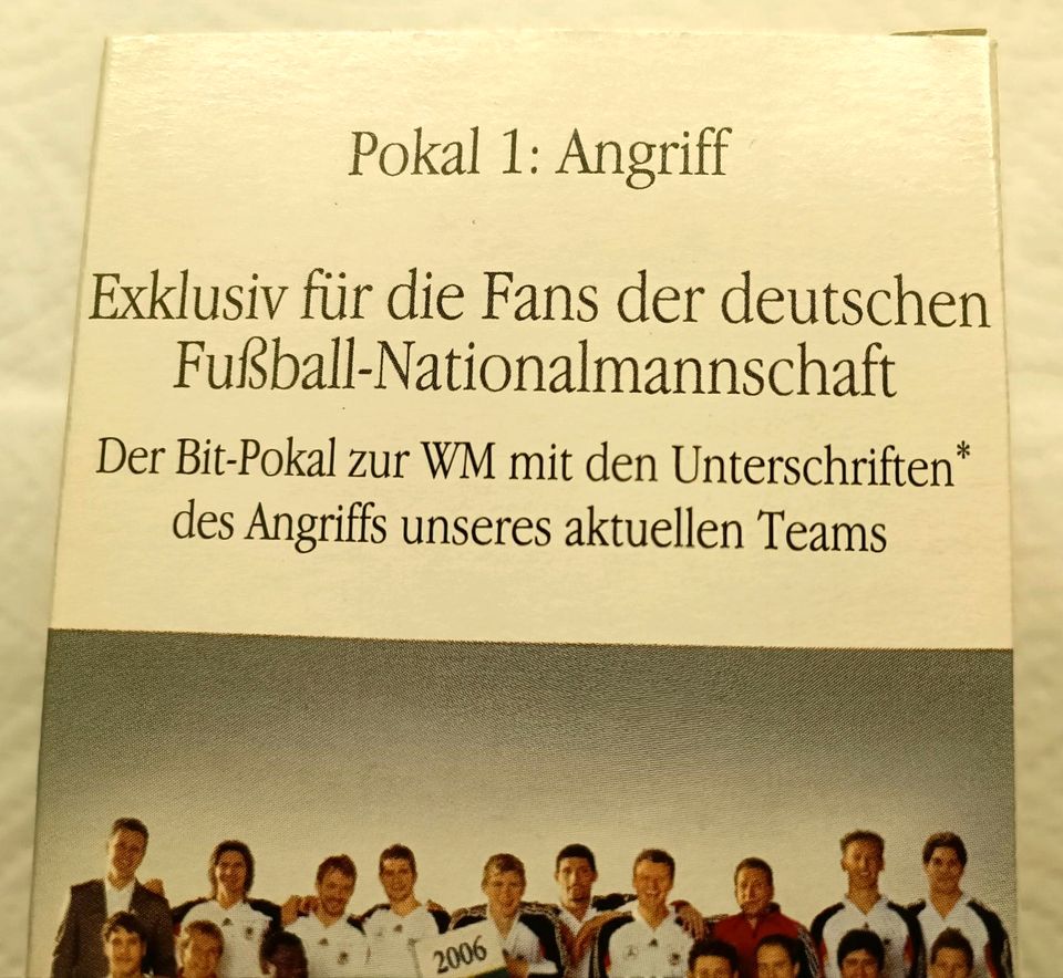 WM Deutschland 2006 - Gläser mit Unterschrift der Mannschaft in Paderborn