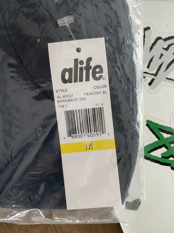 ALIFE Bareback Tee T-Shirt M AW2014 Neu NWT Sealed Blau in Dreieich