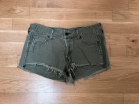 Abercrombie & Fitch Shorts grün W29 Hamburg-Nord - Hamburg Winterhude Vorschau