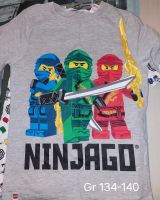 Kurzarm Shirts Ninjago Gr 134/140 Nordrhein-Westfalen - Mönchengladbach Vorschau