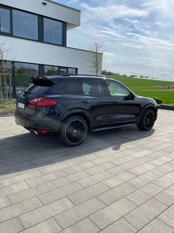 Porsche Cayenne S Diesel V8 I Vollausstattung in Borgentreich