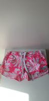 Superdry Badeshorts Gr.XS pink weiß Palmenmuster Niedersachsen - Oldenburg Vorschau