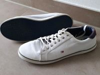 Tommy Hilfiger Sneaker weiß Gr.43 Herren Schuhe Baden-Württemberg - Bietigheim Vorschau