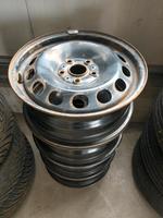 4x Felgen VW Golf 6J ET48, 16 Zoll Stahlfelgen, Seat, Skoda, u.a. Nordrhein-Westfalen - Erndtebrück Vorschau