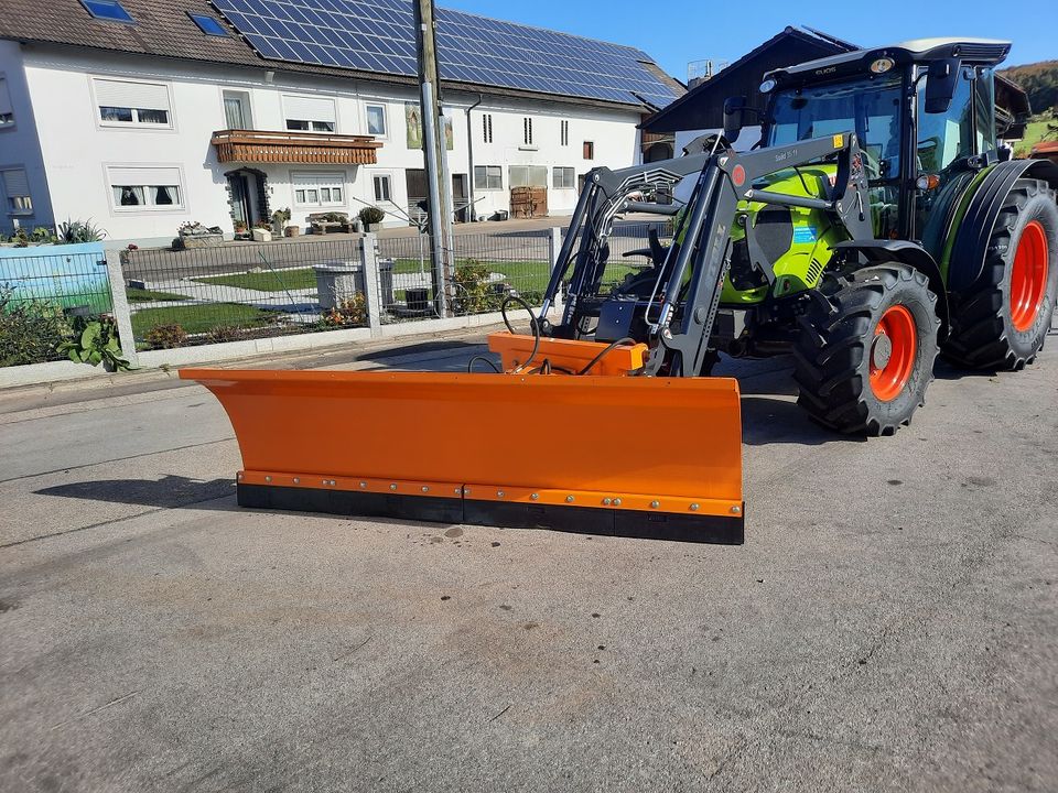 Schneeschild 2,6m Kramer Schlepper Radlader Hoflader Frontlader in Stetten