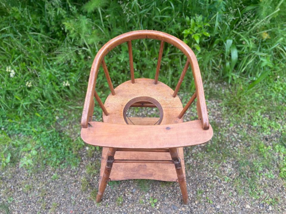 Herlag Kinderstuhl Spielstuhl mit Spieltisch Hochstuhl - Antik in Schutterwald
