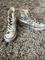 Converse high chucks Leder silber metallic Limited Edition 38 Kr. Altötting - Burghausen Vorschau