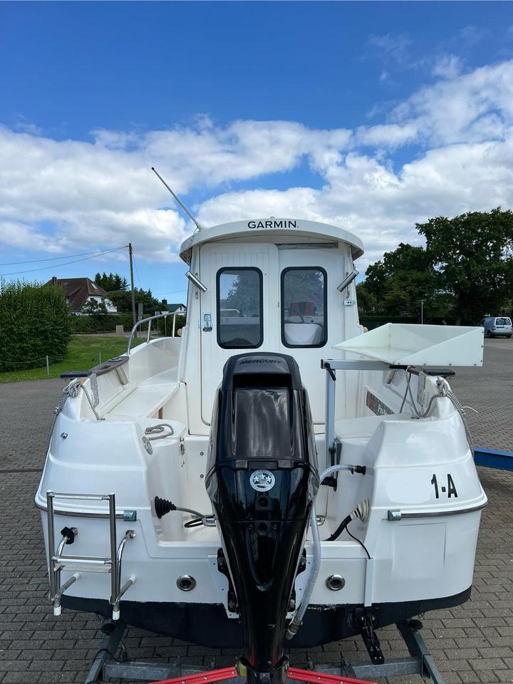 Quicksilver Pilothouse 500 Boot, 60PS Außenborder, Trailer, etc. in Leipzig