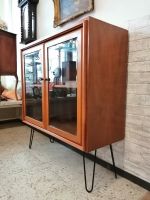 60er 70er Mid Century Vitrine Kommode Sideboard Hairpin legs Hessen - Taunusstein Vorschau