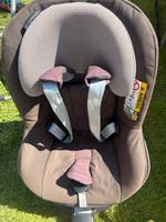Maxi Cosi Kindersitz mit isofix Station top Zustand Sachsen-Anhalt - Halberstadt Vorschau
