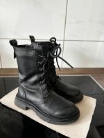 Sehr gut erhalten Zara wunderschöne Leder Stiefel Herbst Gr 29 Nordrhein-Westfalen - Schwerte Vorschau