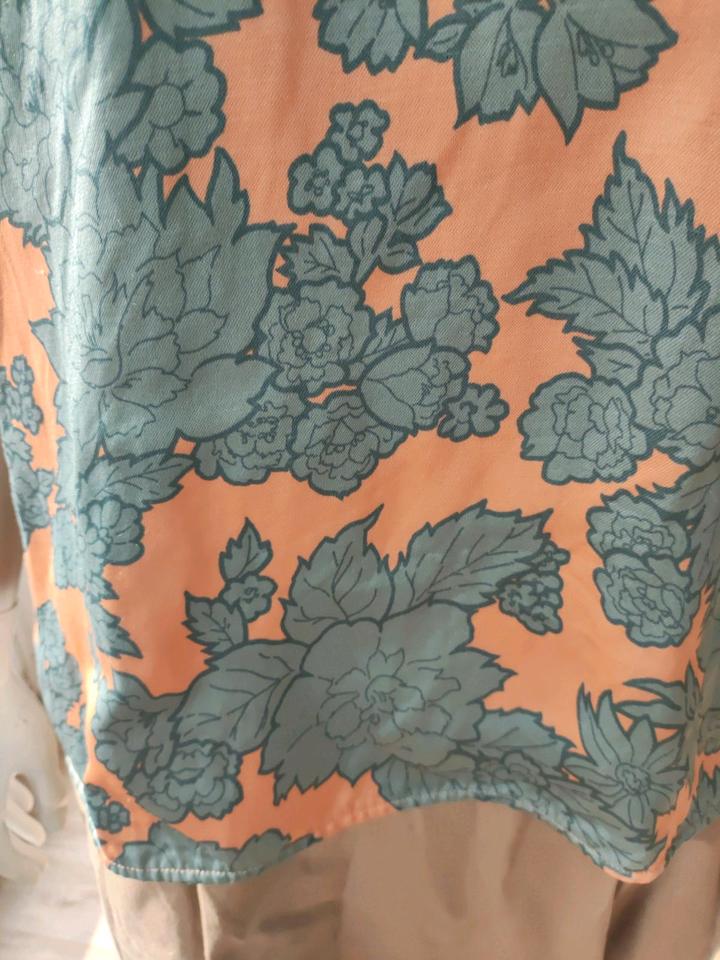 Extravagante Bluse aus Dänemark von der Marke Arket, 38, S-M in Hamburg