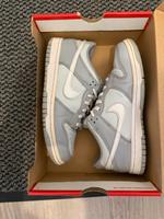 Nike Dunk Low Grey Grau weiß Sneaker Schuhe Mitte - Gesundbrunnen Vorschau