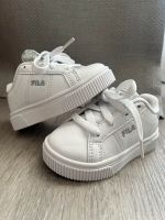 FILA Sneaker Baby Mädchen Kinder Schuhe Glitzer Größe 20 Berlin - Lichtenberg Vorschau