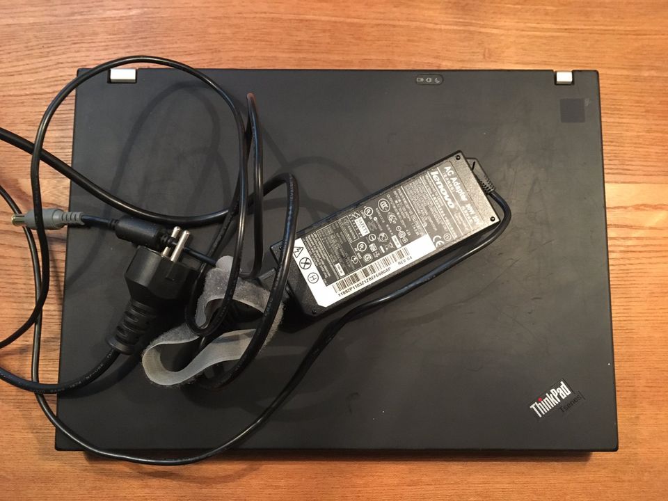 IBM / Lenovo Thinkpad T61 7659-CTO Notebook in Frankfurt am Main