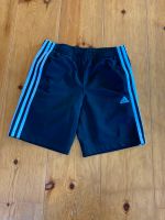 Sporthose kurze Hose Adidas Gr. 140 Bayern - Geretsried Vorschau