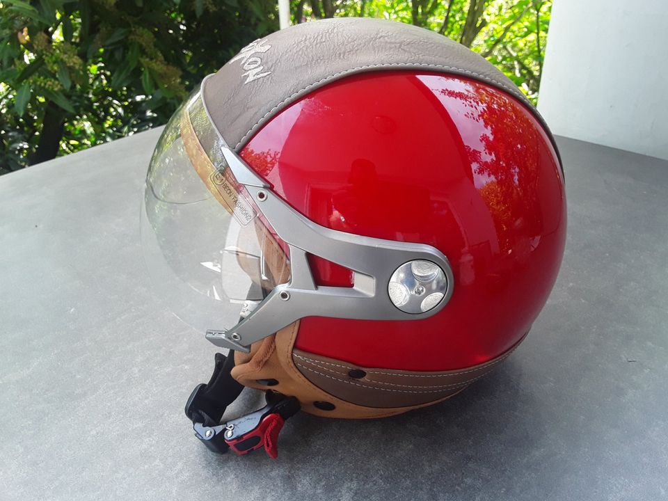 Motorradhelm Saxon in Erdmannhausen