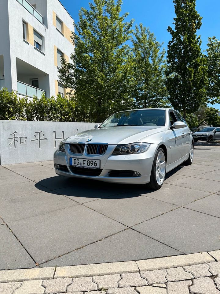 BMW E90 325i N52 BJ 03/05 in Rüsselsheim