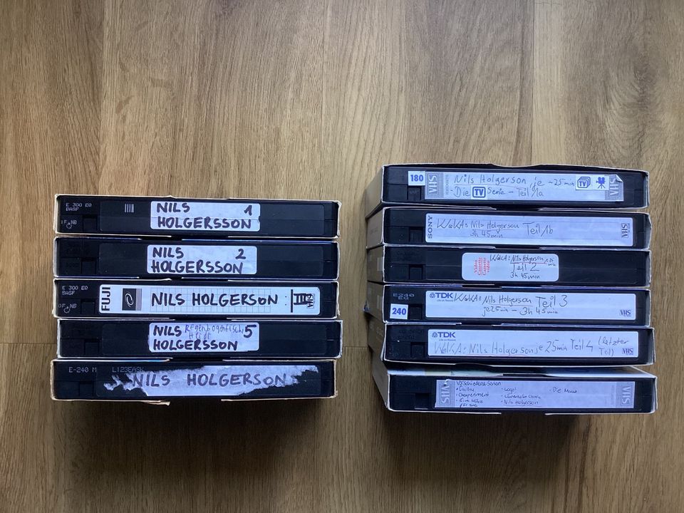 VHS Kassetten mit Kinderserien (Ki.KA) in Halle