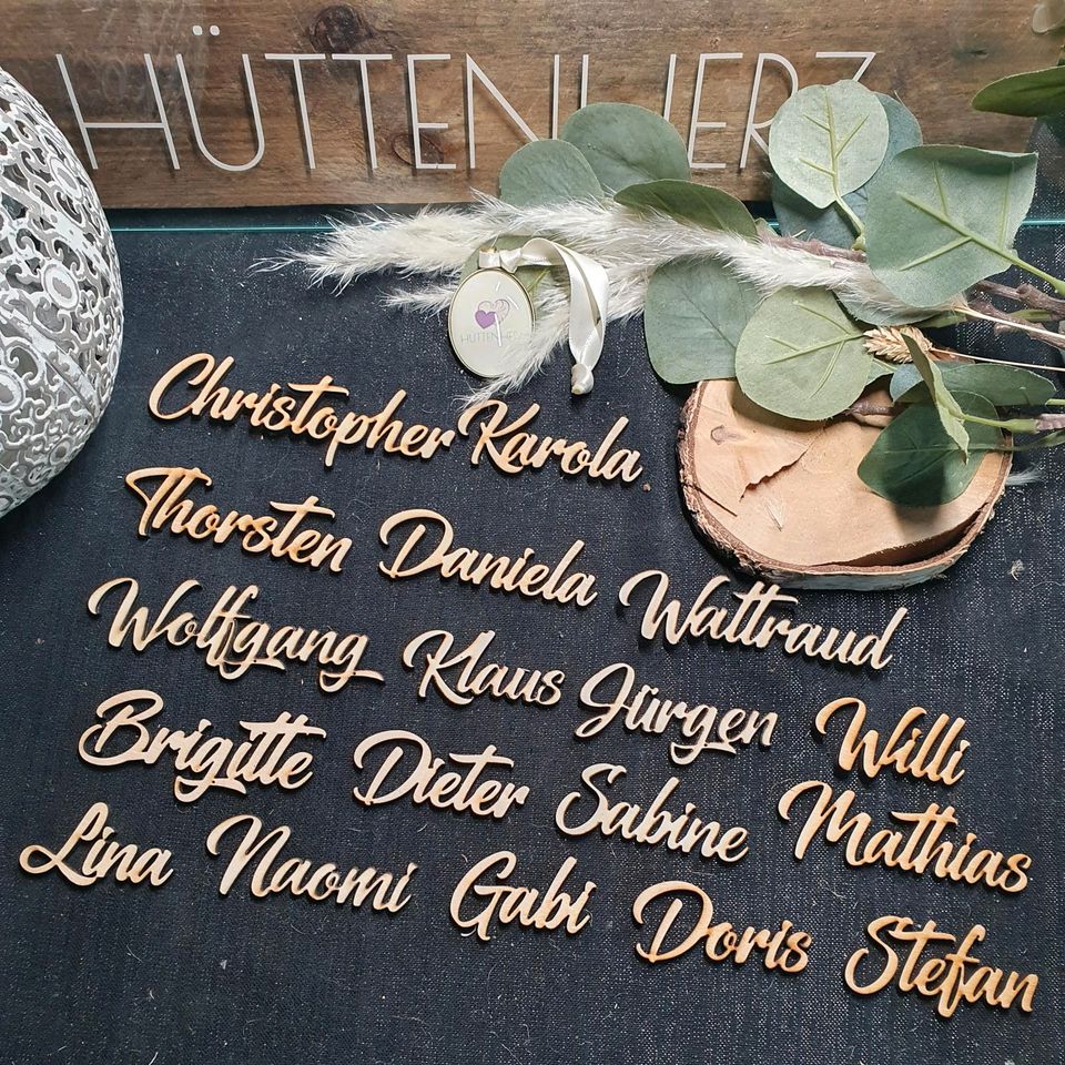 Namensschilder /Platzkarten Hochzeit Taufe Konfirmation Holz in Waldmohr