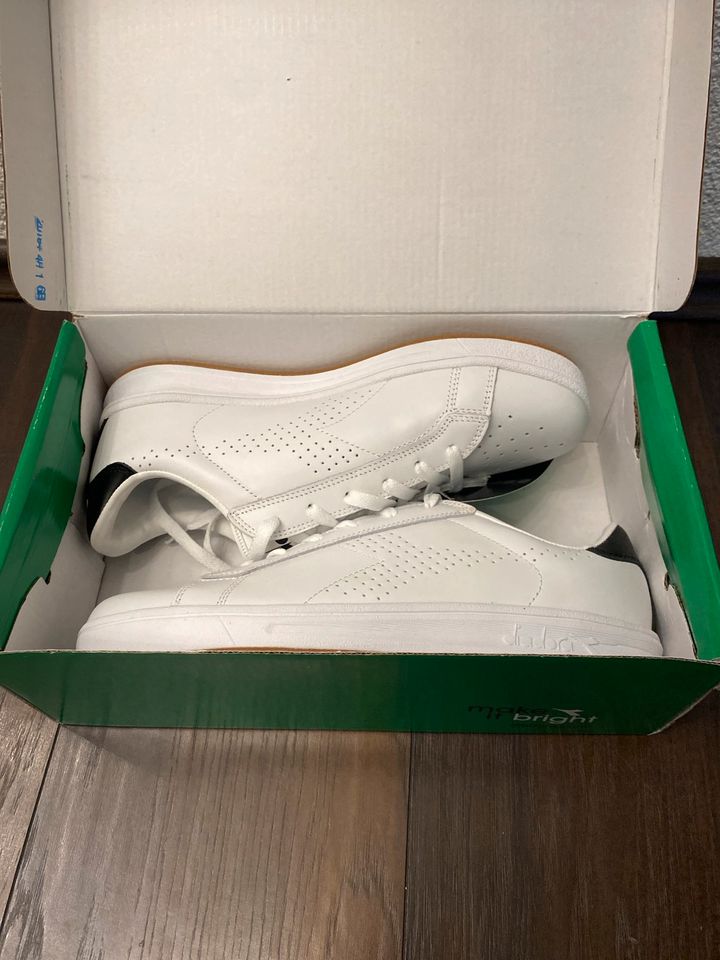 Herren Sneaker von diadora neu in Saarbrücken