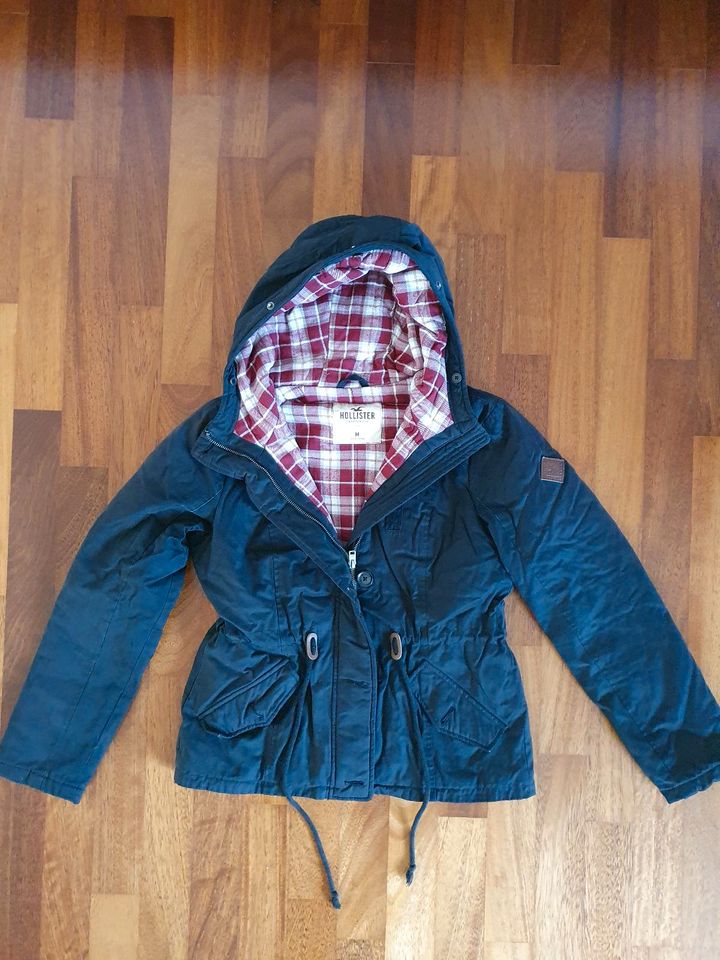 Hollister Jacke M in Bochum