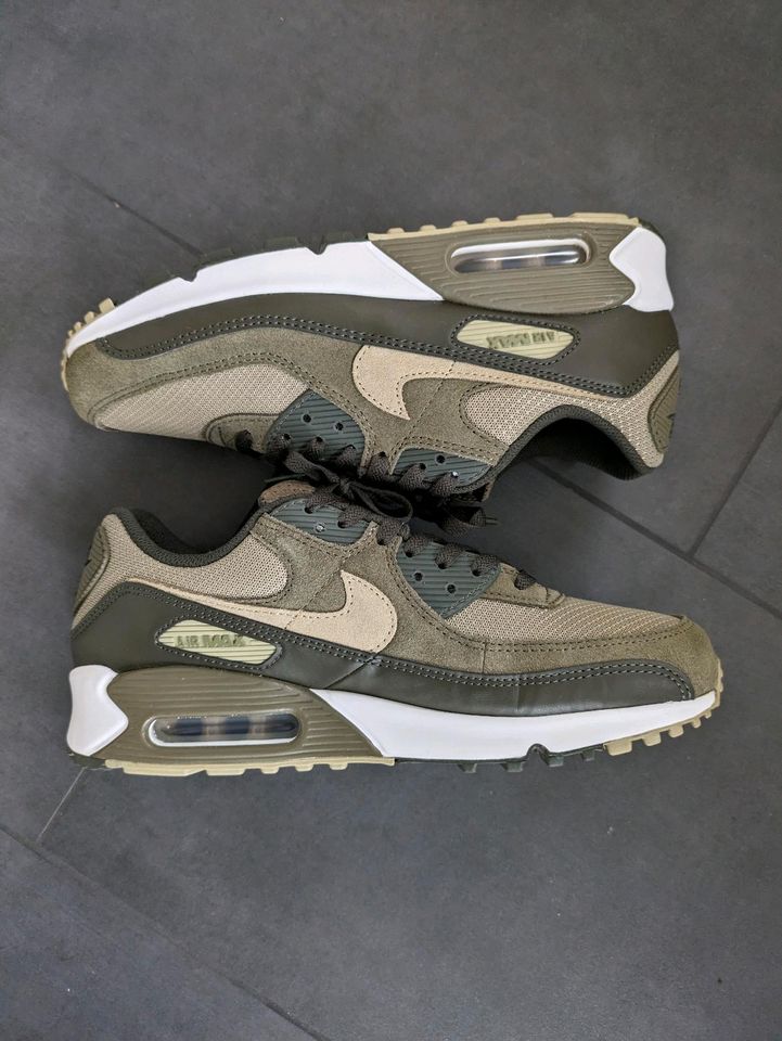 Nike Air Max 90 ungetragen in München