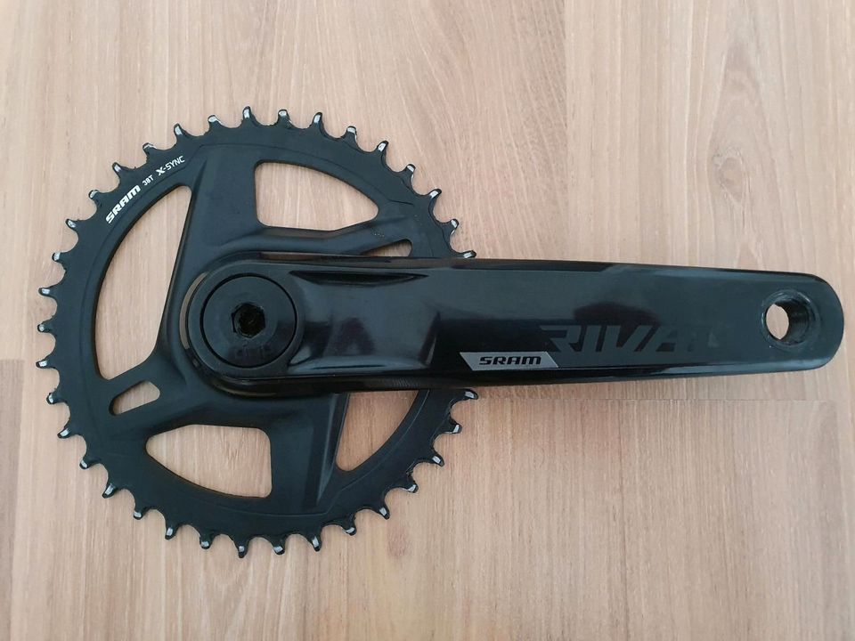 Sram Rival Kurbel, 38T, DUB Wide, nur 2x gefahren in Karlsruhe