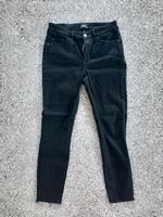 ONLY Jeans Blush schwarz skinny ankle Gr. M 30 Hessen - Hochheim am Main Vorschau