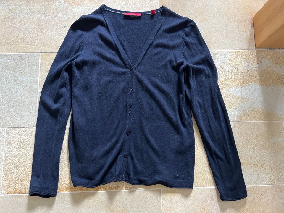 Schöner Cardigan Strickjacke S.Oliver Gr. 40 blau in Wangen im Allgäu