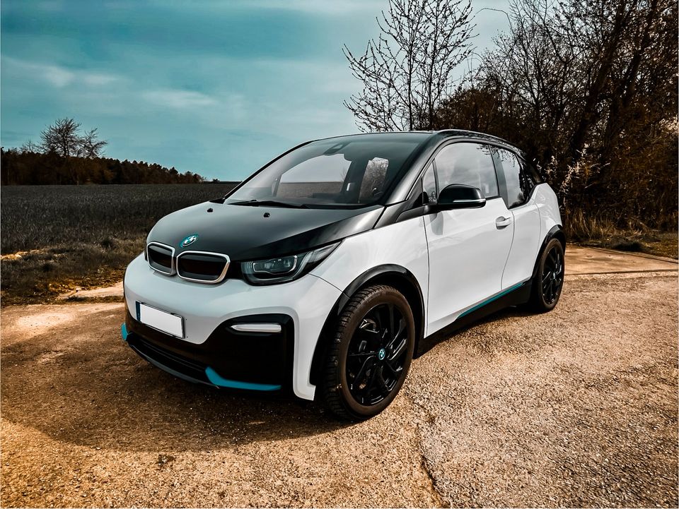 BMW I3s s (120 Ah), 135kW HK HiFi DAB LED Navi in Weissach