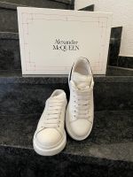 Alexander McQueen Baden-Württemberg - Angelbachtal Vorschau