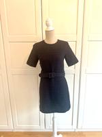 & Other Stories Kleid Etuikleid boucle Stoff Gr. 36 Bayern - Germering Vorschau