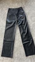 Lederhose high waist in XS Berlin - Steglitz Vorschau