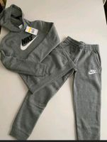 Nike Jogginganzug gr  128 Brandenburg - Fürstenwalde (Spree) Vorschau