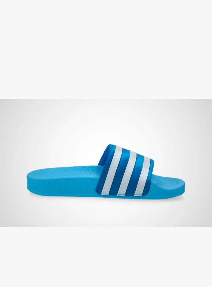 Adidas ADILETTE in Blau,Gr.40 2/3,Neu mit Karton in Berlin