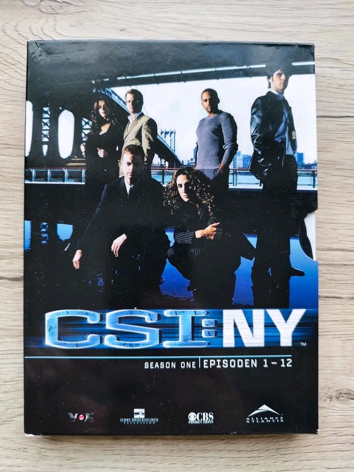 DVD Serie CSI Miami und New York je die 1Staffel in Augustdorf