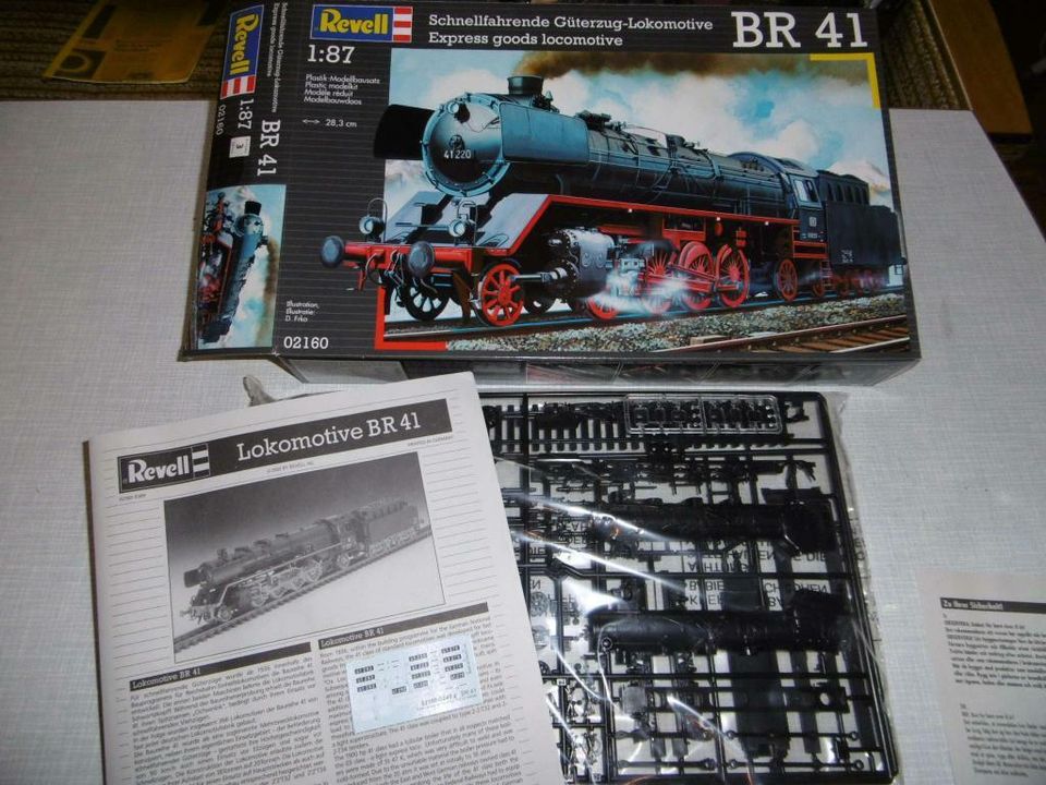 Revell 1/87 Dampfloks BR 02,41,50 Preis je Modell in Bochum