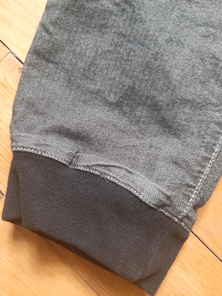 Jeans Jogger Gr.M schwarz Fischgrät Mexx in München