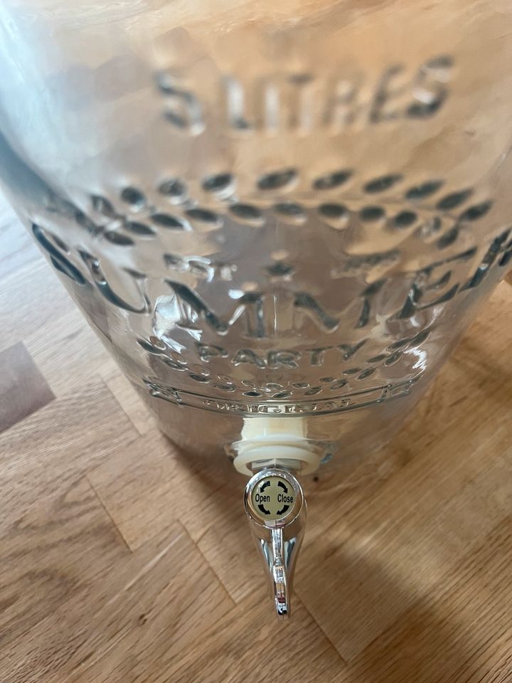 Getränkespender Glas 5 Liter mit Zapfhan in Gägelow
