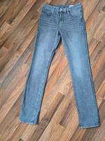 S.Oliver Jeans 36 grau Niedersachsen - Jever Vorschau