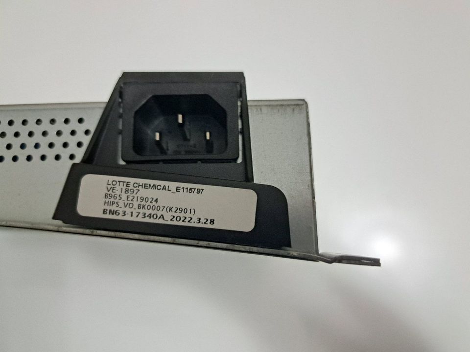 Samsung Netzteil / Powershield BN4400976A BN96-48390A BN63-17340A in Frankfurt am Main