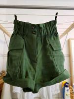 H&M High Waist Shorts Sommer Gr.34 Neu Tannengrün Sachsen - Markranstädt Vorschau